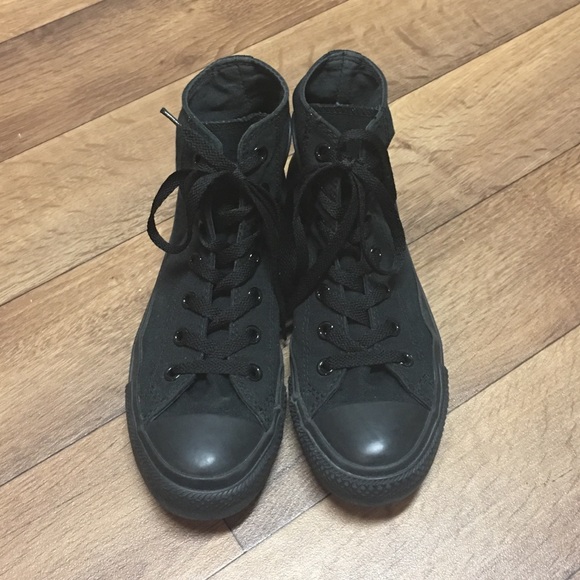 Converse Shoes - Chuck Taylor All Star High Top Converse